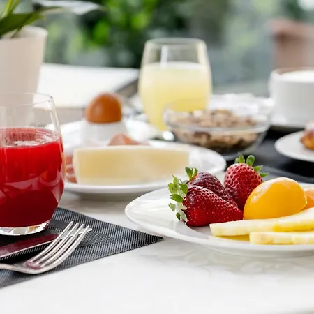 Otel Grand Tettuccio 4*