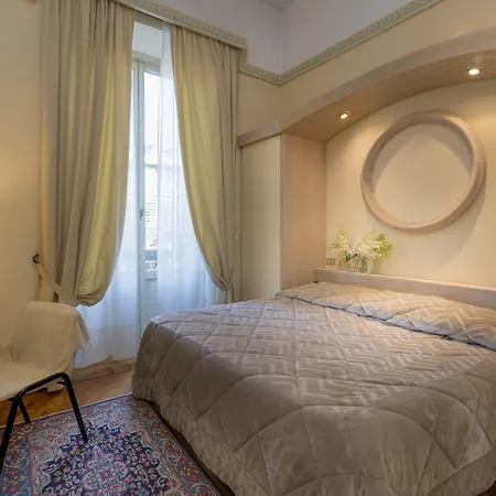 特图斯奥宏伟酒店 酒店