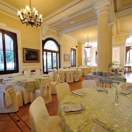 Grand Tettuccio Hotel 4*